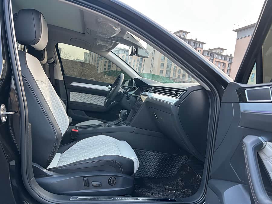 Volkswagen Magotan 2025 car image #14