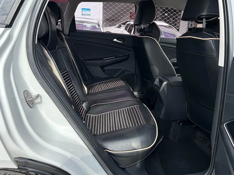 Jetta VS5 2021 car image #14