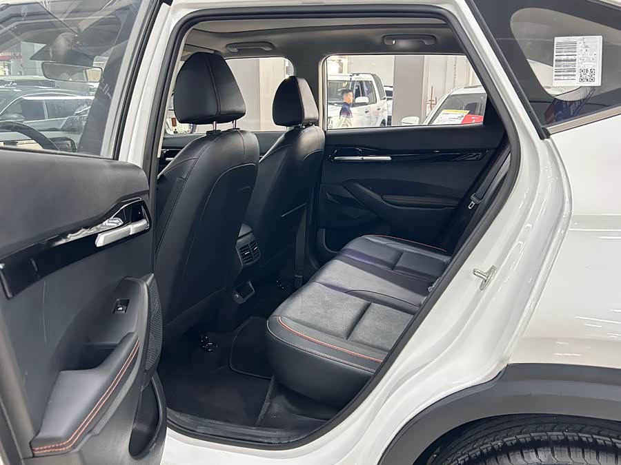 Kia Seltos 2023 immagine di auto #14