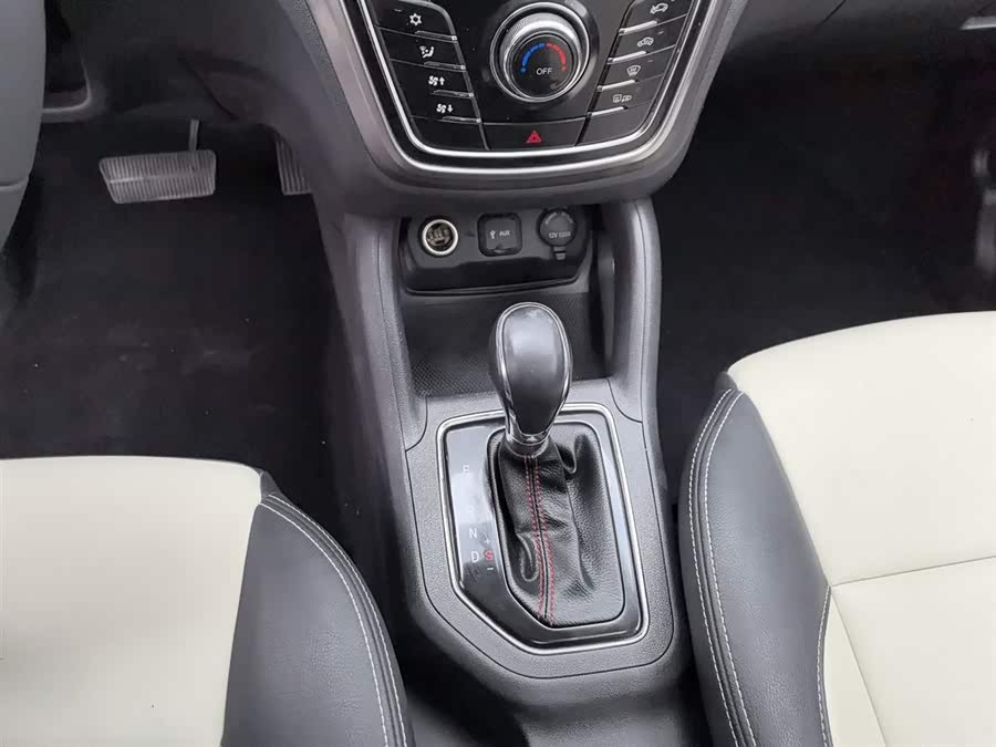 Changan CS35 2018 car image #14