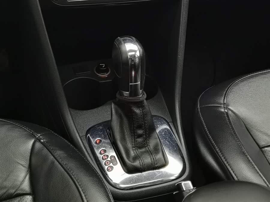 Volkswagen Polo 2013 immagine di auto #14