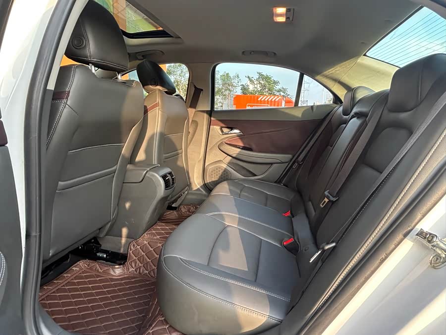 Chevrolet Malibu 2017 car image #14