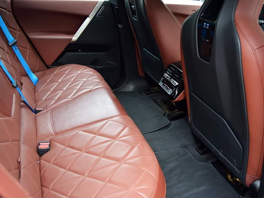 BMW iX M60 2023 #14 BMW iX M60 2023 car image #14