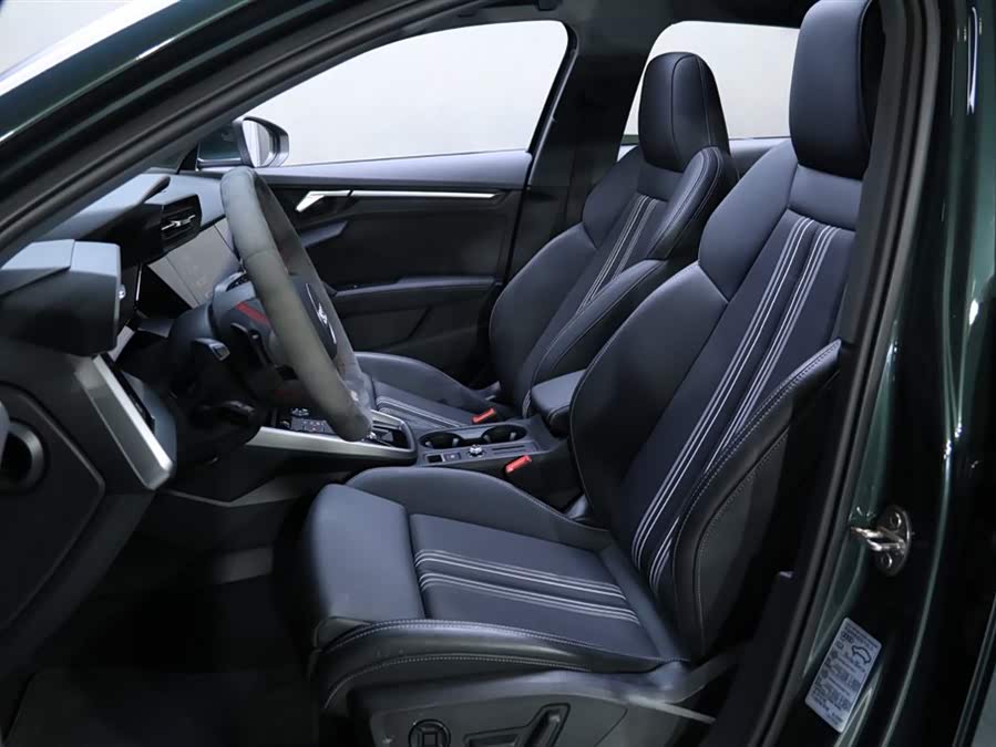 Audi A3 2024 car image #14