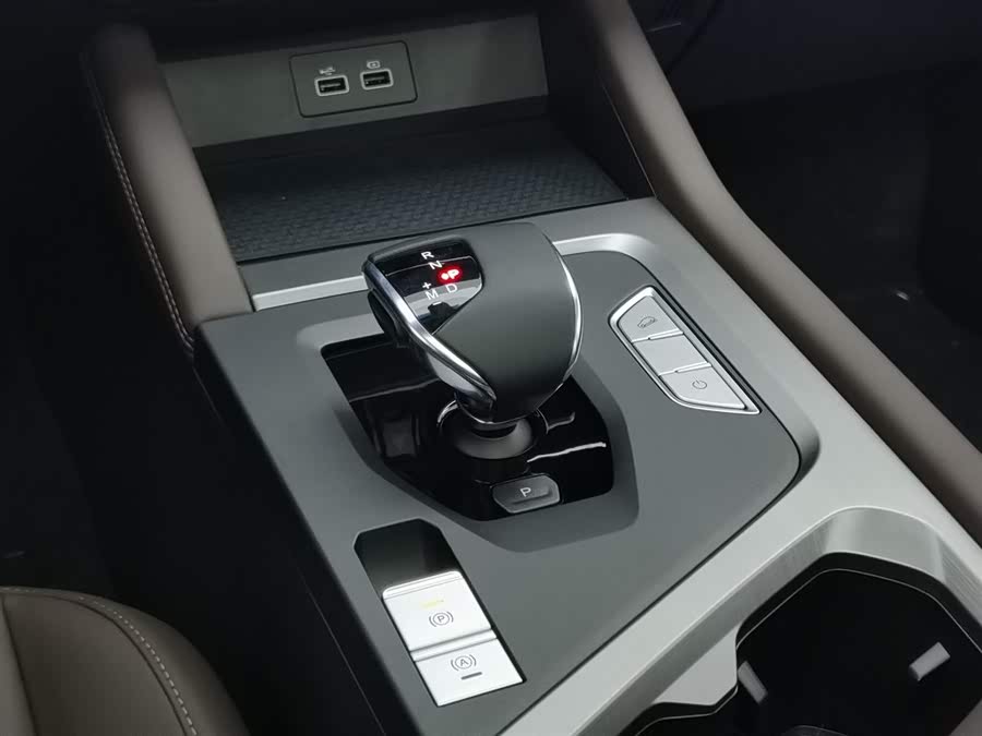 Jetour 2025 #14 Jetour 2025 car image #14