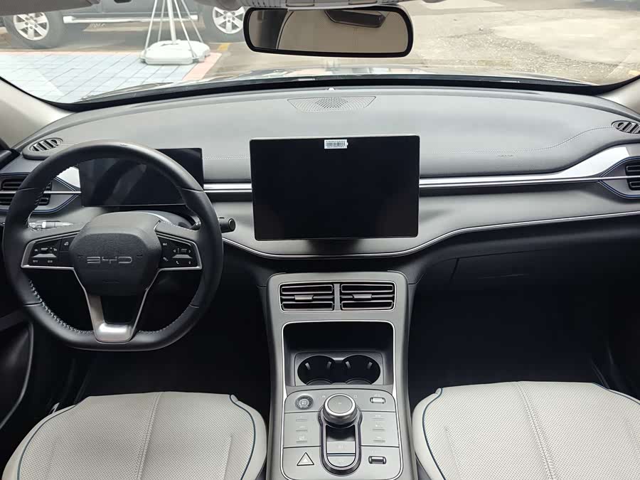 BYD Destroyer 05 2024 #14 BYD Destroyer 05 2024 car image #14