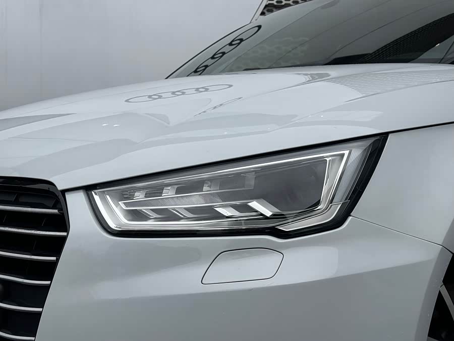 Audi A1 2018 car image #14