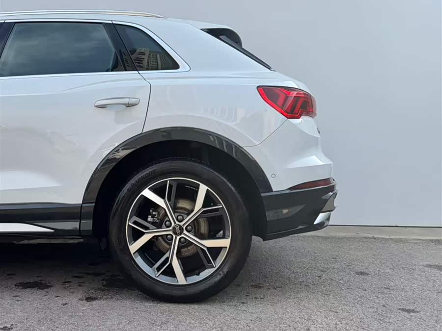 Audi Q3 2024 #14 Audi Q3 2024 car image #14