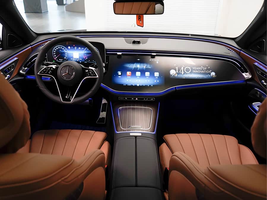 Mercedes-Benz E Class 2025 car image #14