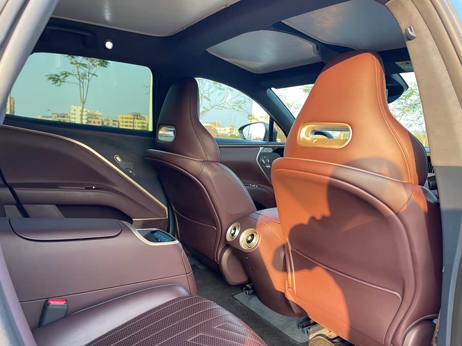 Avatr 11 2023 immagine di auto #14