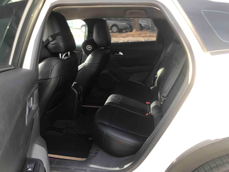 Citroen C5 X 2024 car image #14