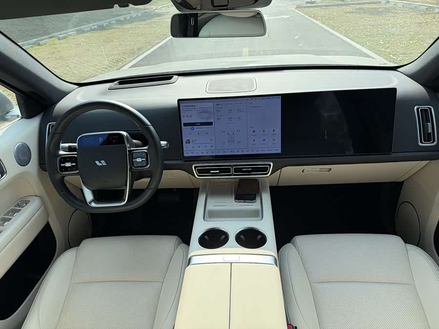 Li L6 2024 صورة سيارة #14