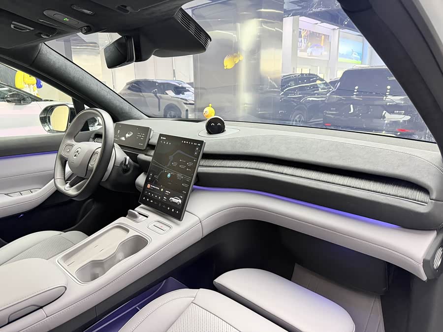 蔚来 蔚来EC6 2024 汽车图片 #14