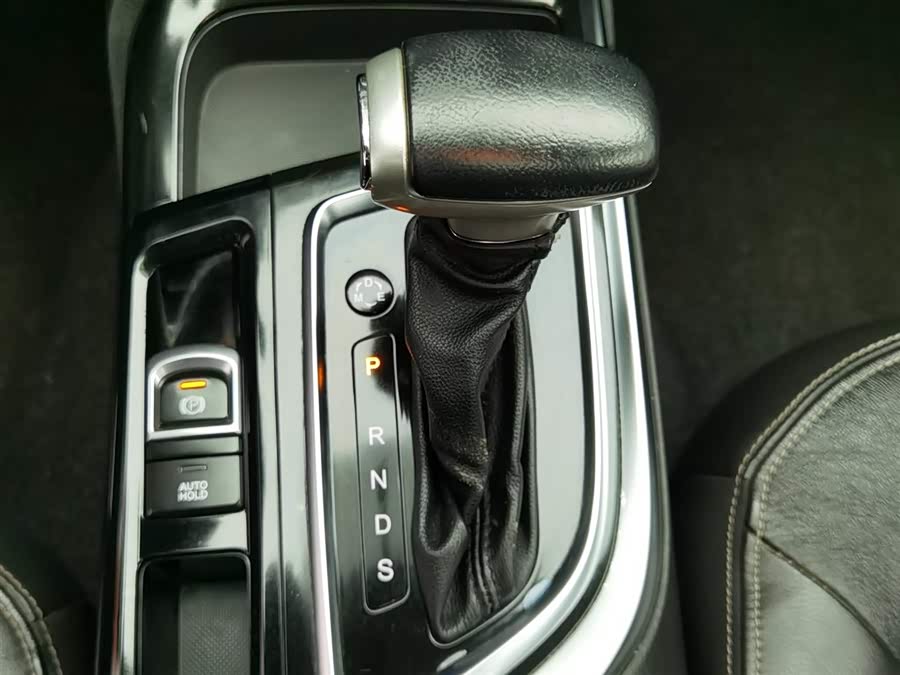 GAC Trumpchi GA6 2018 car image #14