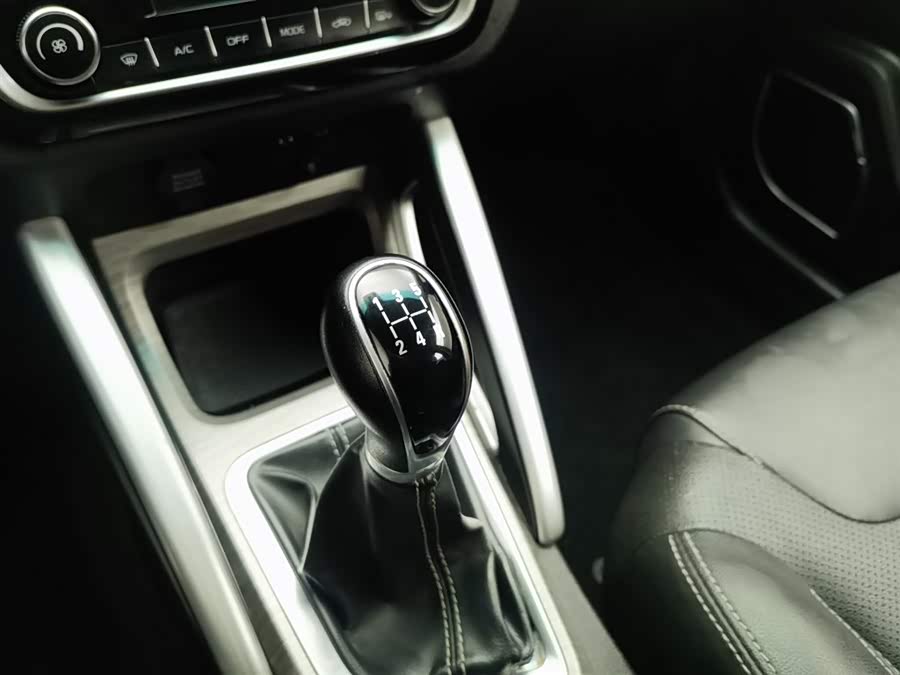 Vision X3 2018 immagine di auto #14