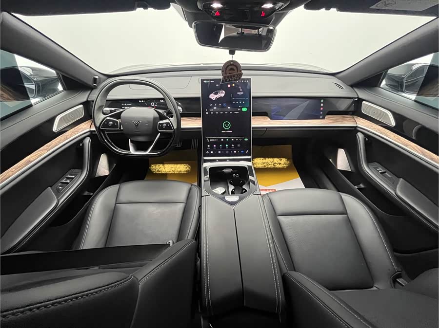 哪吒汽车 哪吒S 2023 汽车图片 #14