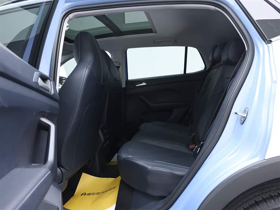 Volkswagen Tharu 2024 immagine di auto #14