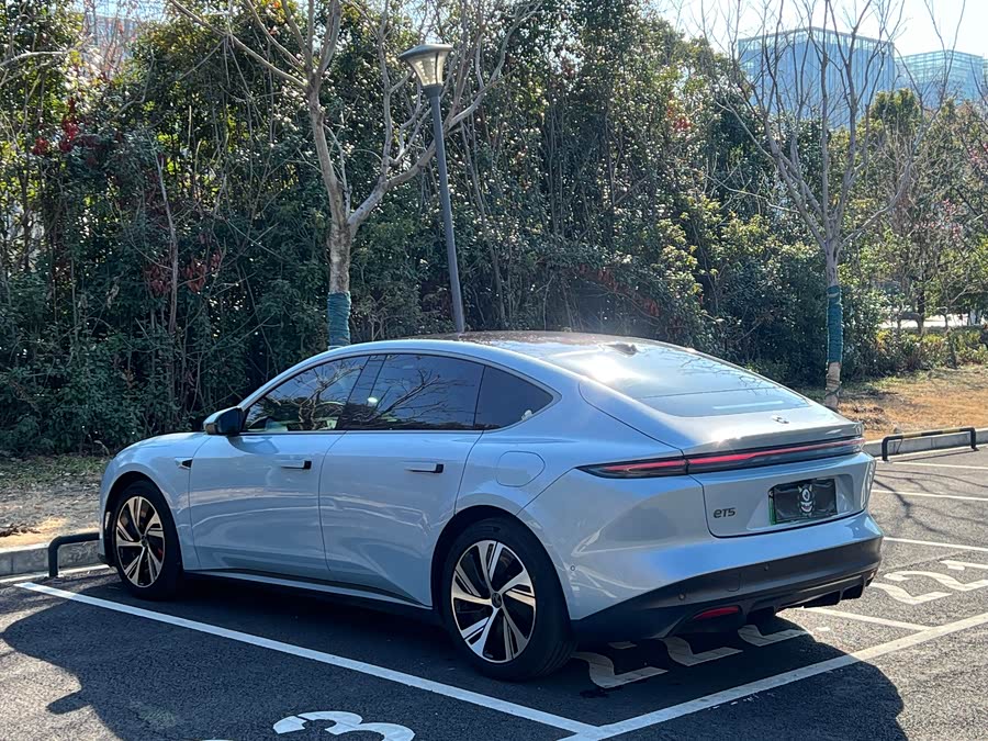 蔚来 蔚来ET5 2022 汽车图片 #14