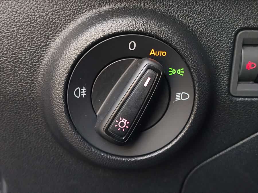 Jetta VS5 2023 car image #14