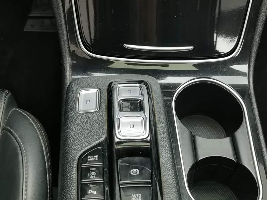 Hyundai Santa Fe 2021 imagen de coche #14