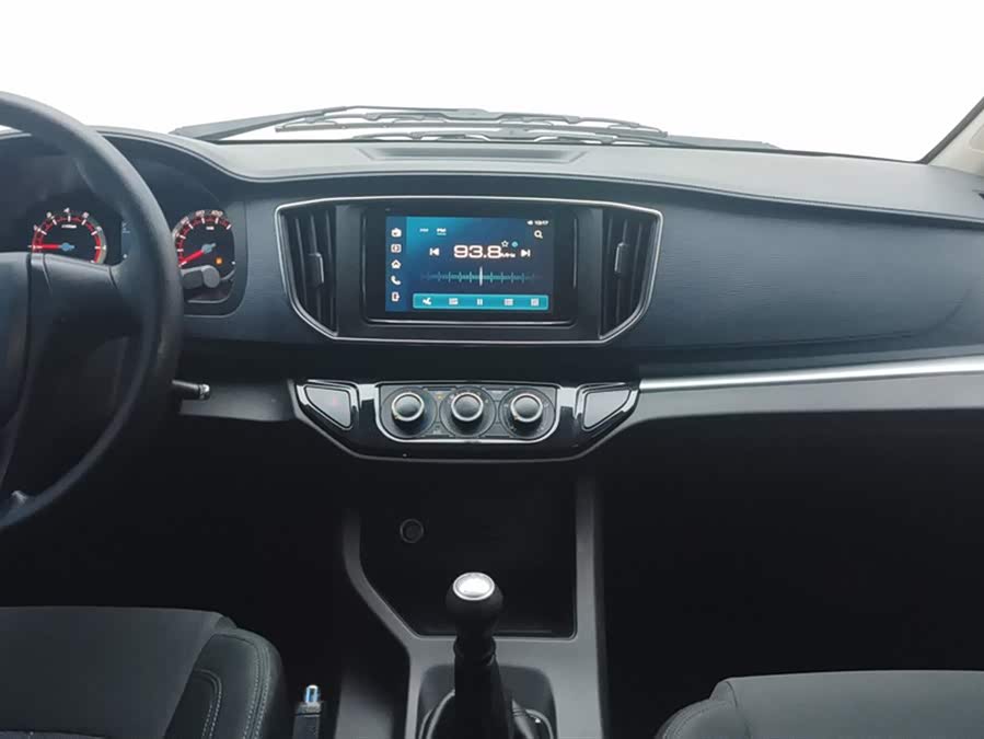 Forthing Lingzhi 2024 car image #14