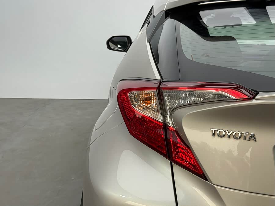 Toyota 2020 #14 Toyota 2020 car image #14