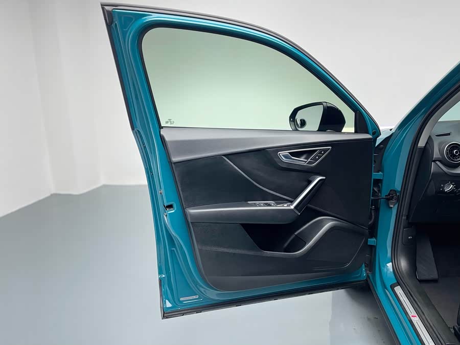 Audi A6L New Energy 2023 car image #14