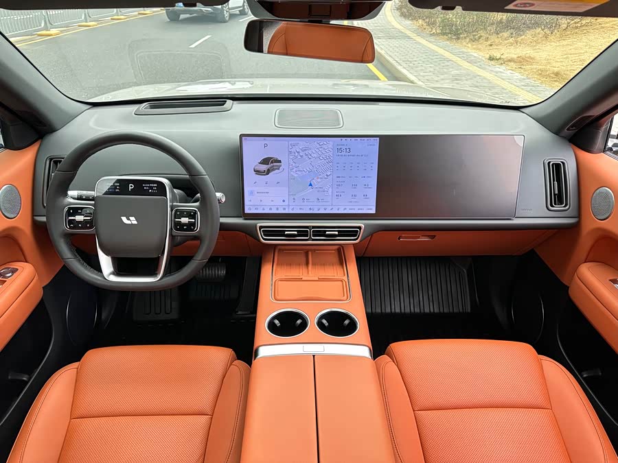 Li L6 2024 imagen de coche #14