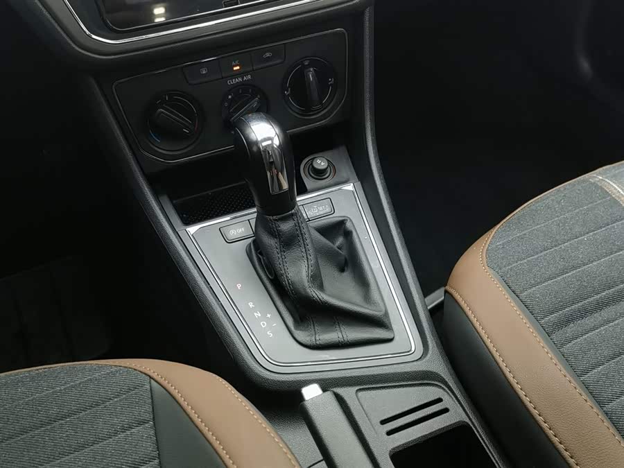 Volkswagen Lavida 2022 car image #14