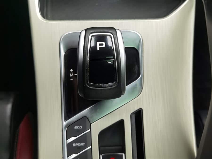 GEELY Coolray 2018 car image #14