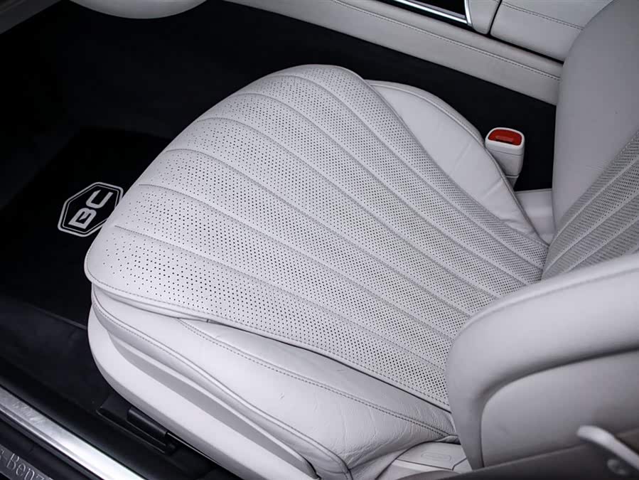 Mercedes-Benz S Class 2023 immagine di auto #14