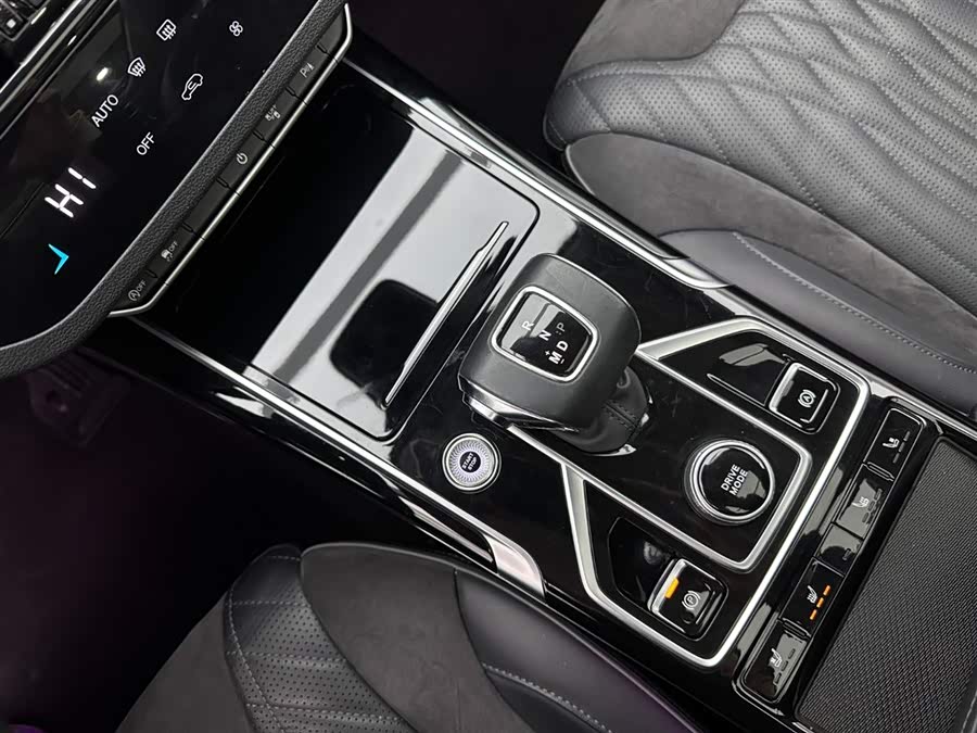 HongQi HS5 2023 immagine di auto #14