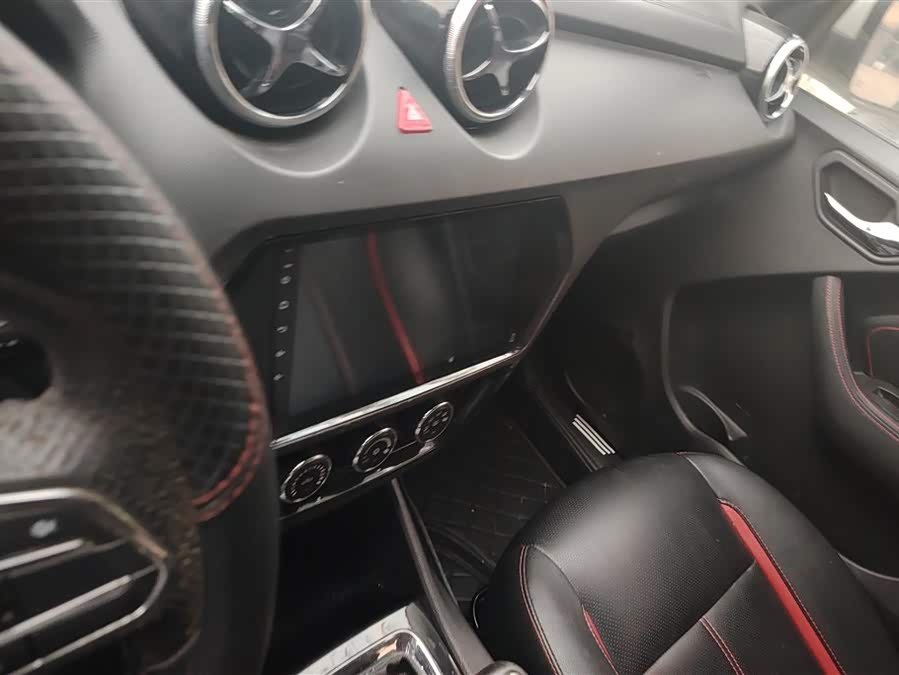 Soueast DX3 2016 صورة سيارة #14