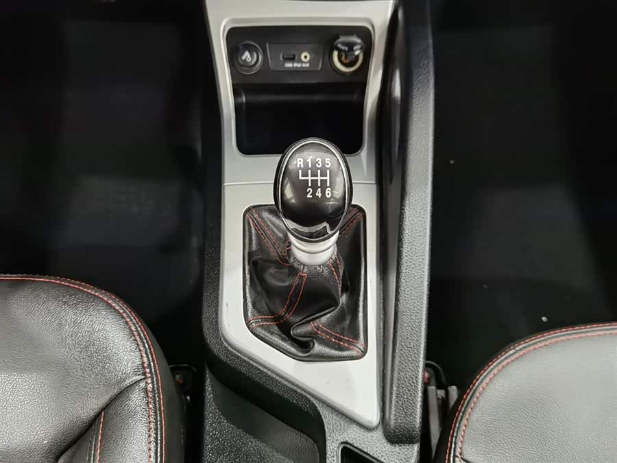 JAC 2016 #14 JAC 2016 car image #14