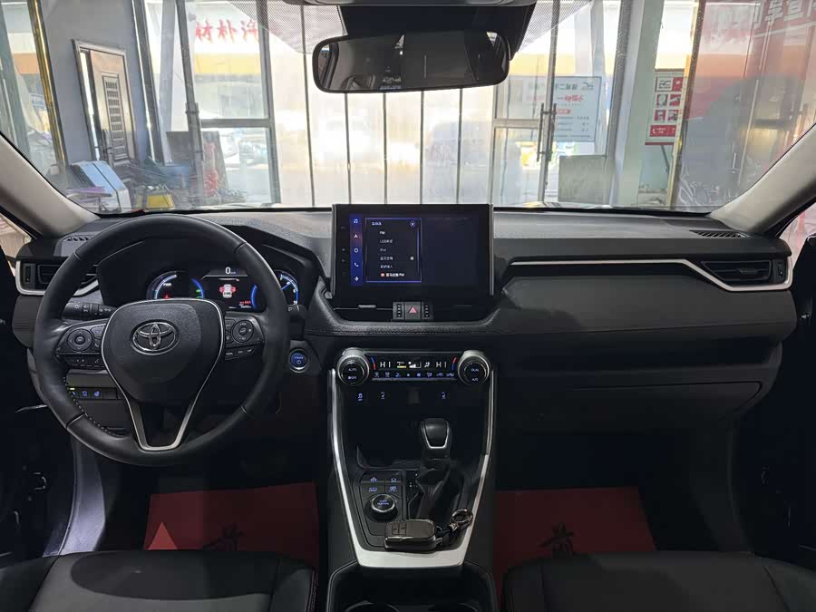 Toyota RAV4 Hybird E+ 2021 immagine di auto #14