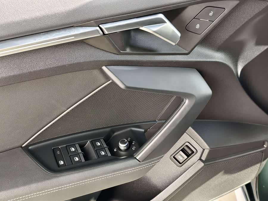 Audi A3 2024 car image #14