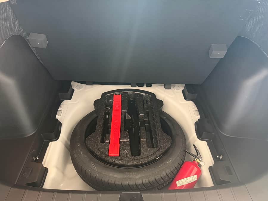GEELY Coolray 2021 #14 GEELY Coolray 2021 car image #14
