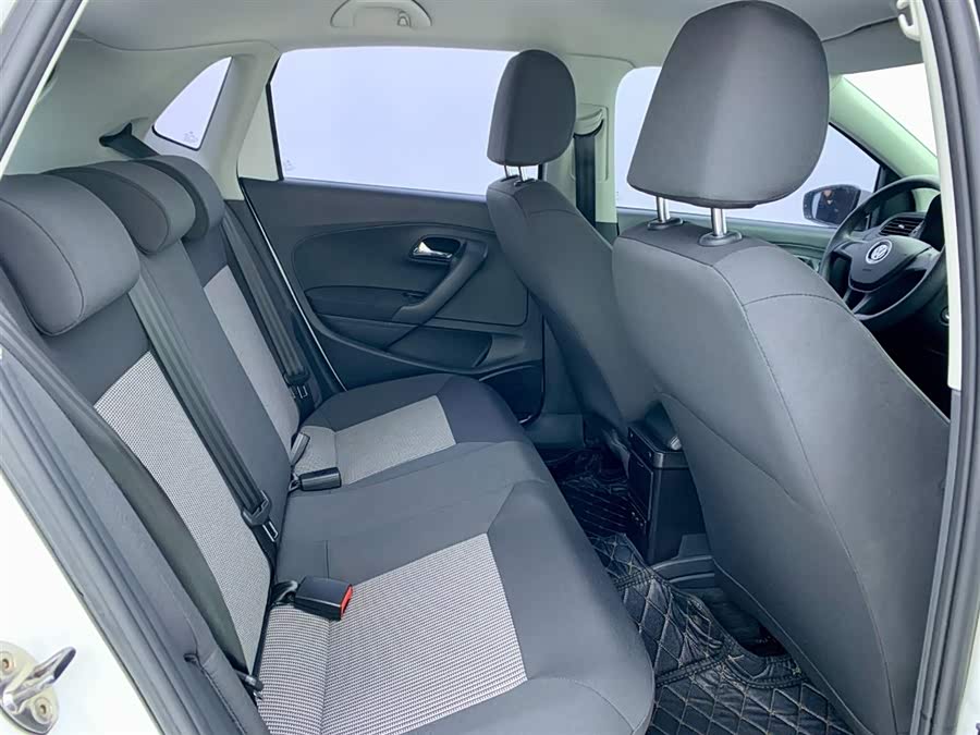 Volkswagen Polo 2019 immagine di auto #14