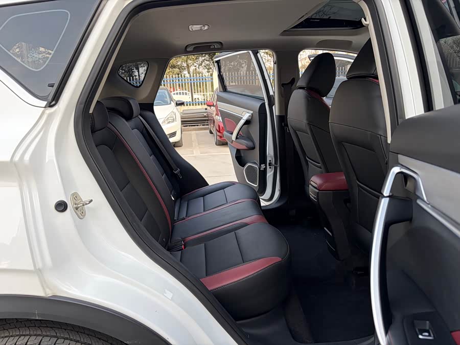 GEELY Coolray 2021 car image #14