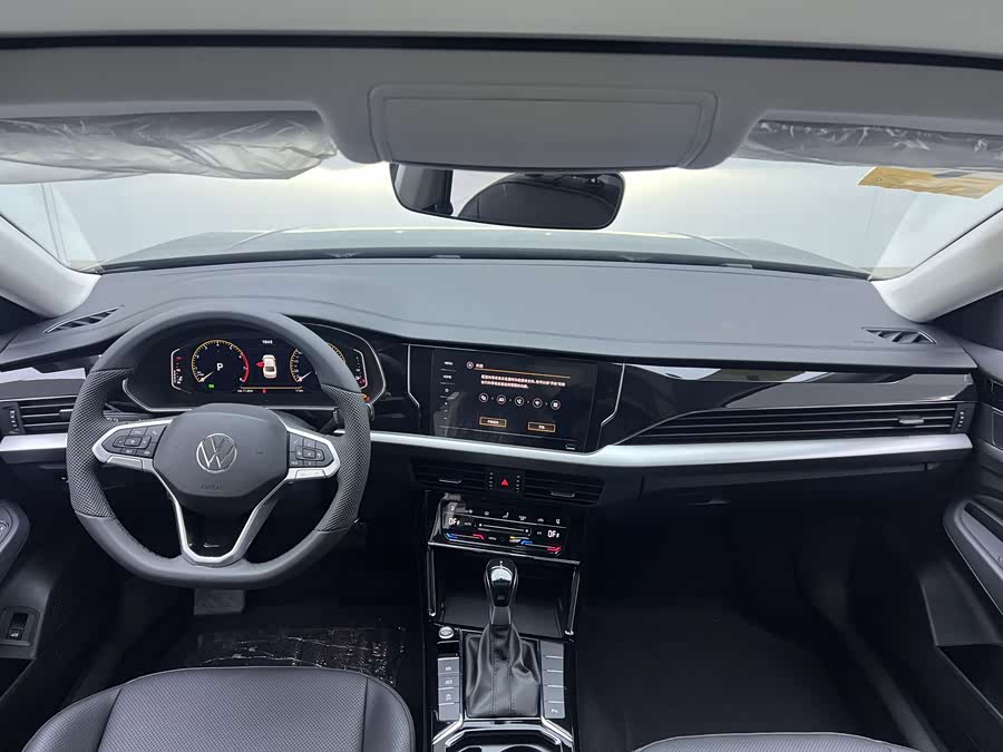 Volkswagen Passat car image #14