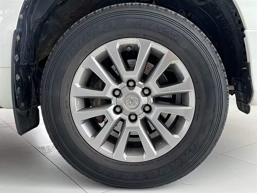 Toyota Land Cruiser Prado 2019 immagine di auto #14