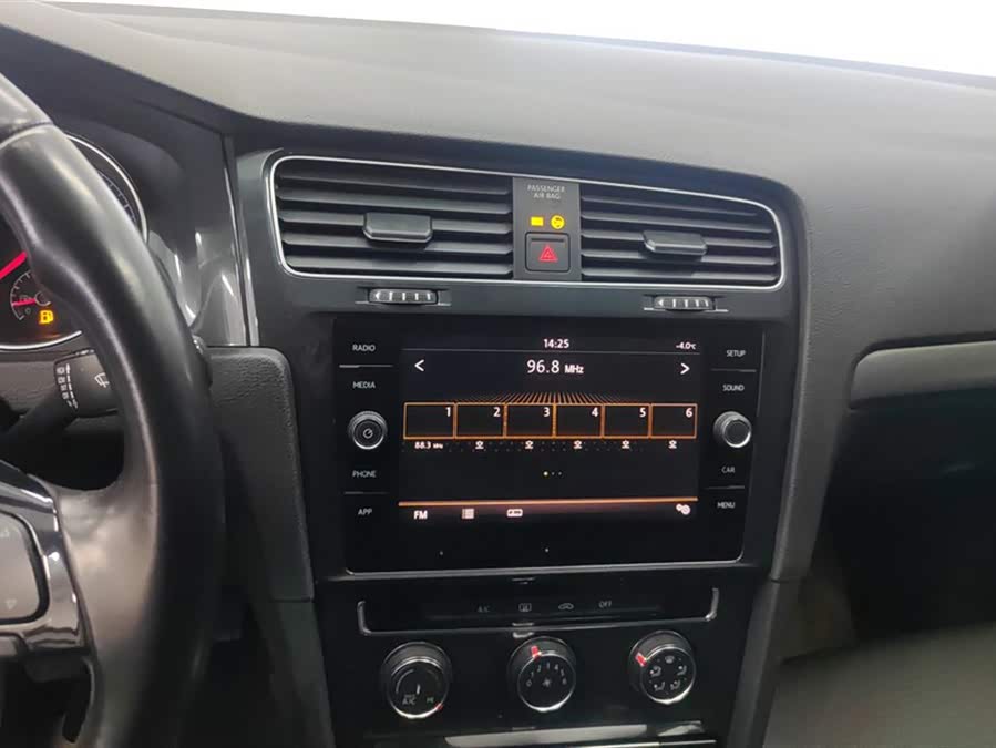 Volkswagen Golf (Imported) 2019 image de voiture #14