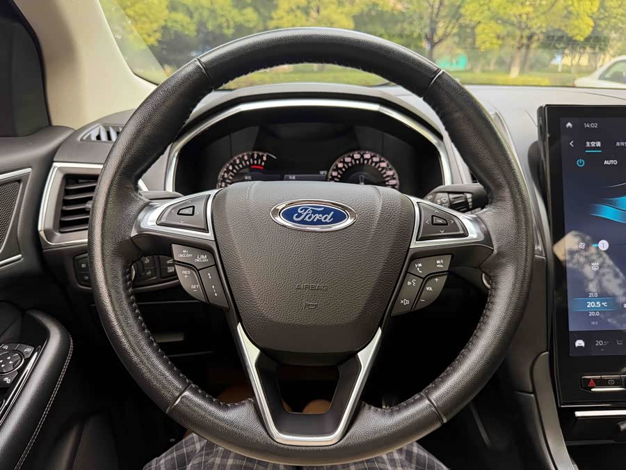 Ford Edge 2020 car image #14