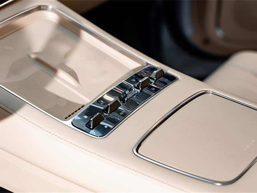 捷途山海 捷途山海L9 2026 #14 捷途山海 捷途山海L9 2026 汽车图片 #14