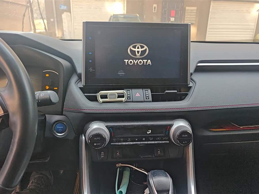 Toyota RAV4 Hybird E+ 2021 car image #14