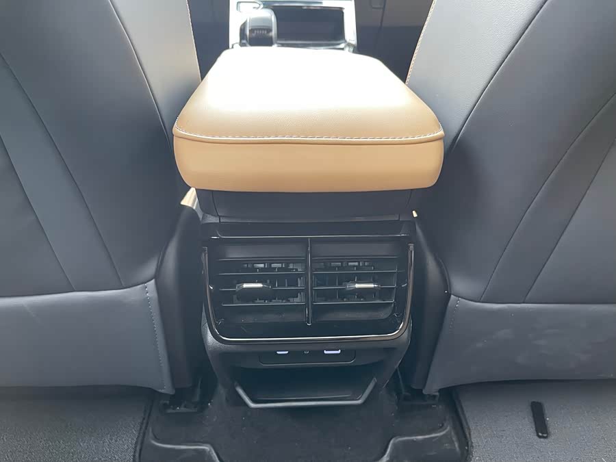 GEELY Boyue L 2023 #14 GEELY Boyue L 2023 car image #14