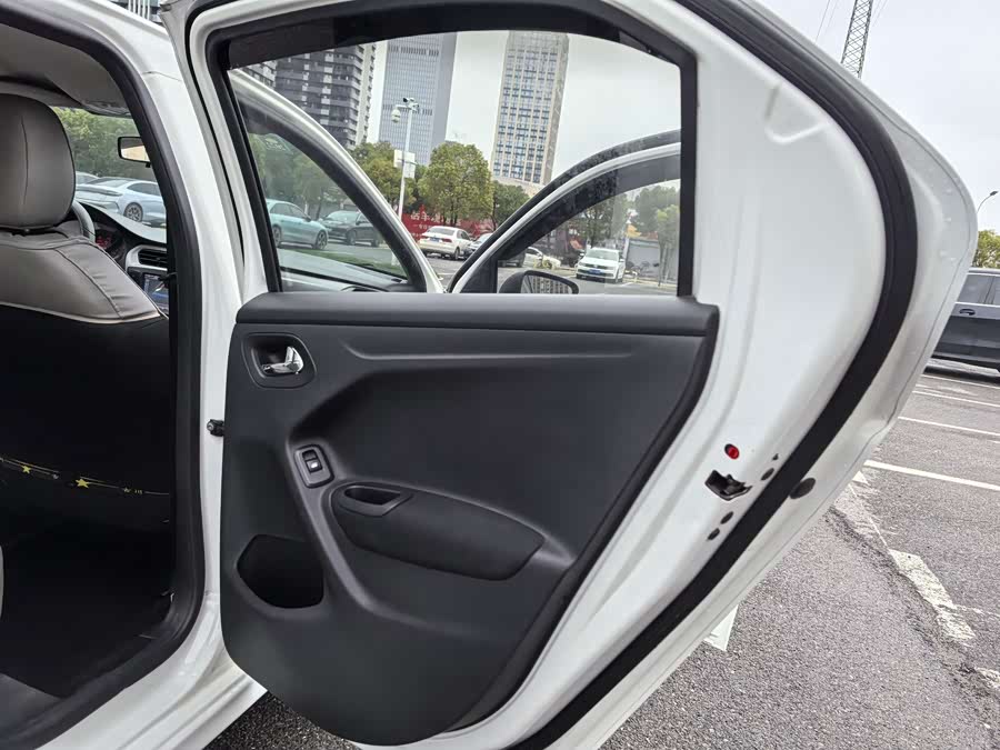 Citroen C-Elysée 2016 изображение автомобиля #14