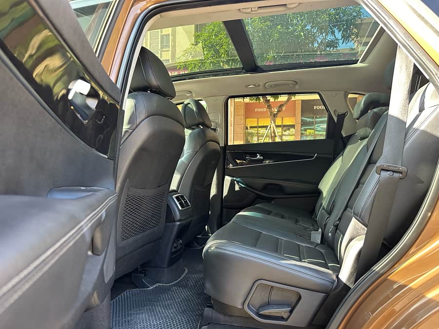 Kia Sorento 2015 car image #14