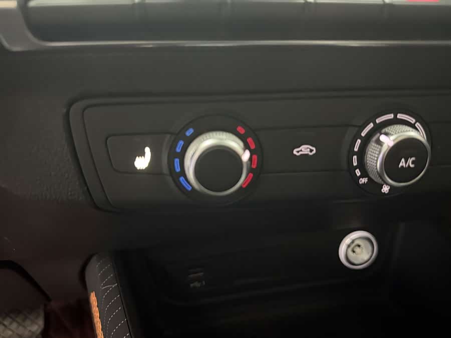 Audi Q2L 2022 imagem de carro #14