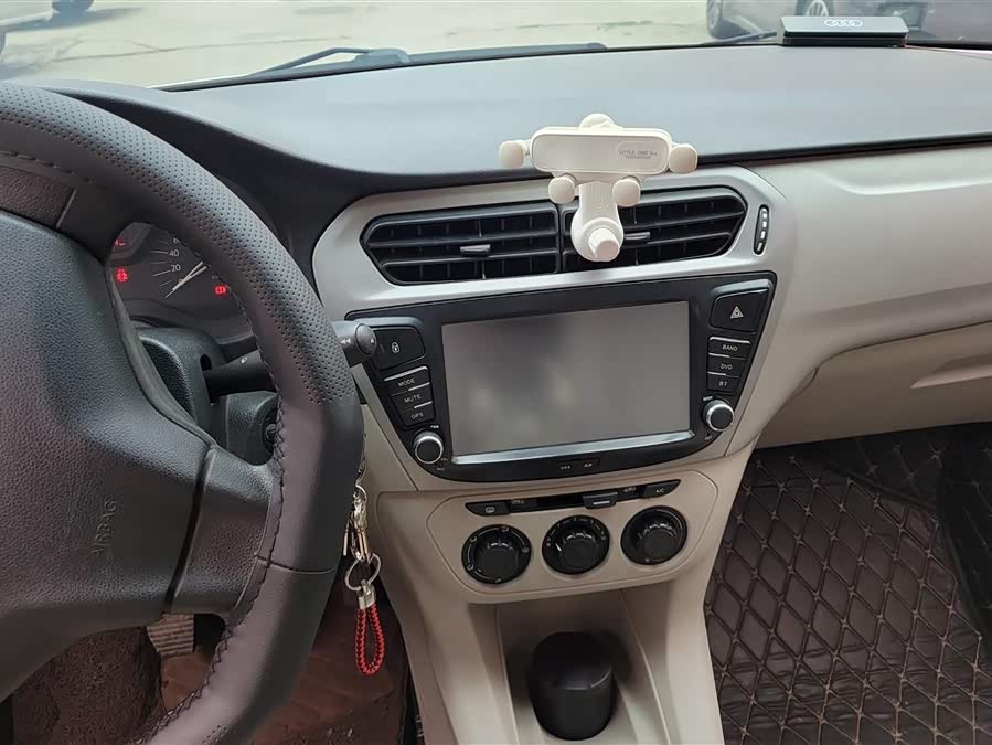 Citroen C-Elysée 2015 imagem de carro #14